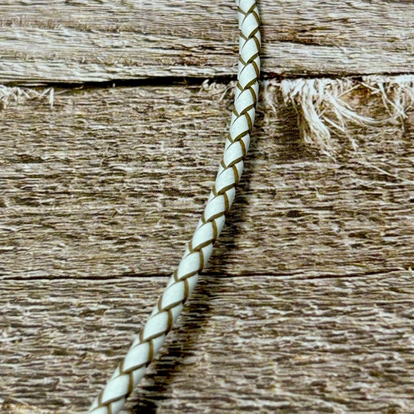 Handmade Nautical Seahorse Necklace with Turquoise & Magnetic Closure! - Picture 8 of 10